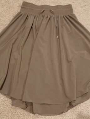 Lululemon athletica Olive High-Low Drawstring Skirt